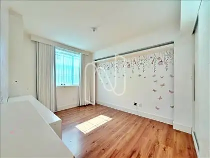 1a. SUITE CANADENSE