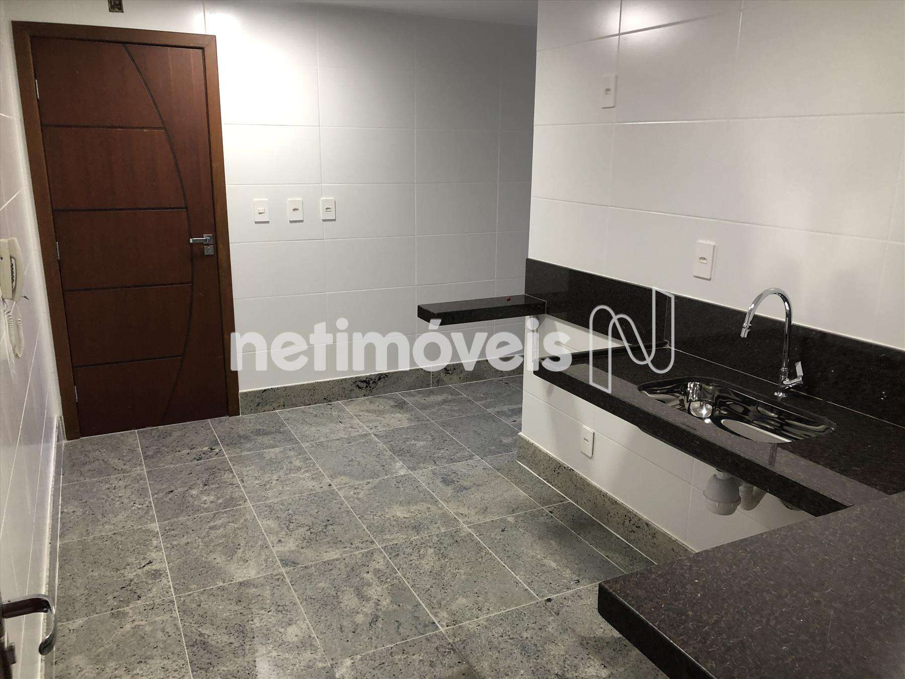 COZINHA COM BANCADA EM GRANITO