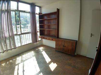 quarto 01 bem amplo
