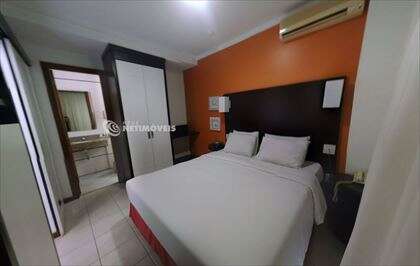 QUARTO 01 COM SUITE
