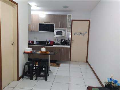 sala vista de outro ângulo