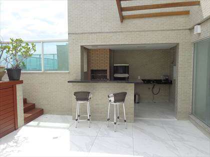2º piso: Terraço / Churrasqueira