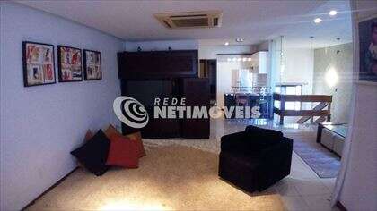 Sala ampla 2º pavimento