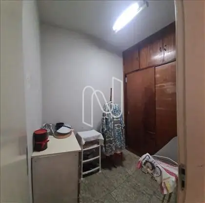 quarto de serviço 