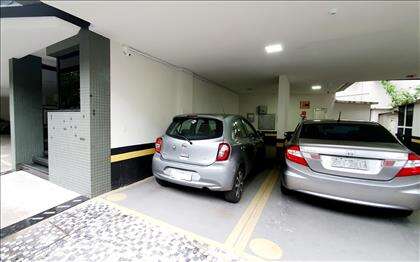 Vagas de garagem com portão individual