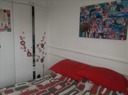 Quarto solteiro 1 com armários