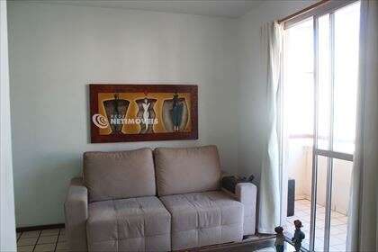 Sala com acesso a varanda