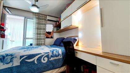quarto 1 de outro ângulo