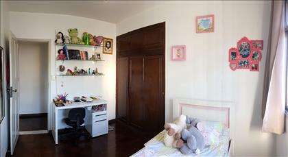 Quarto 2 amplo e voltado para o sol da manhã