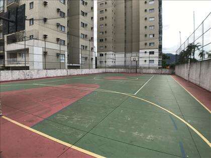 Quadra poliesportiva