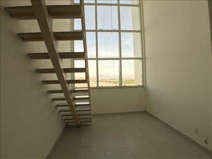 Sala com acesso a suíte