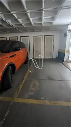 1 BOX privativo 