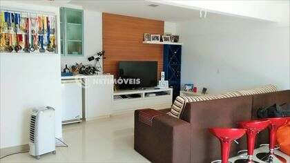Sala com home theater