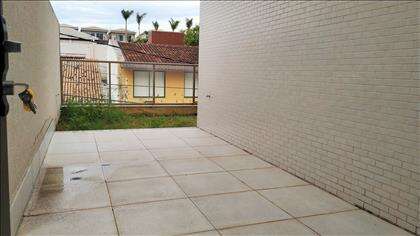 Área lateral