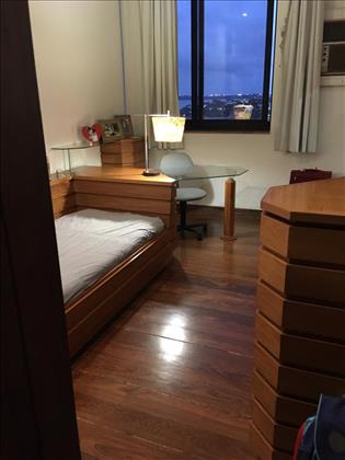 Quarto com suite.