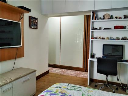 Suíte do casal com excelente área