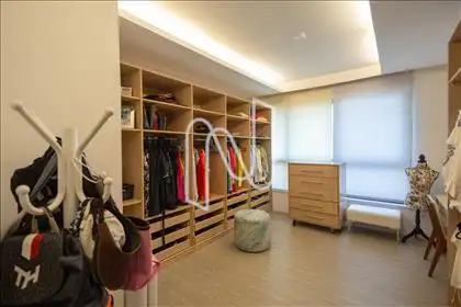 Closset 