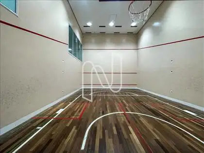 QUADRA DE SQUASH 