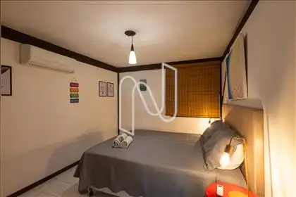 Quarto casal