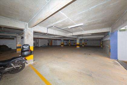GARAGEM COBERTA  