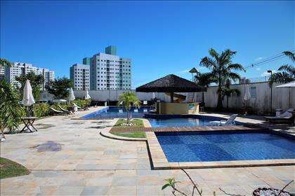 PISCINA 