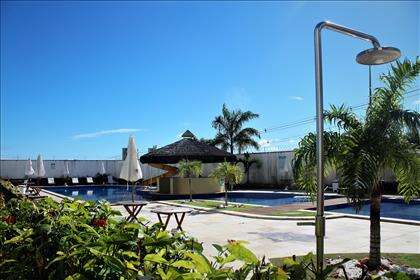 PISCINA 