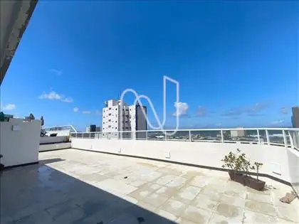 Amplo Terraço Descoberto com Vista Livre 
