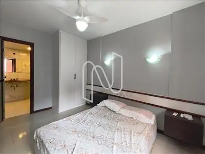 Quarto Amplo e Climatizado  