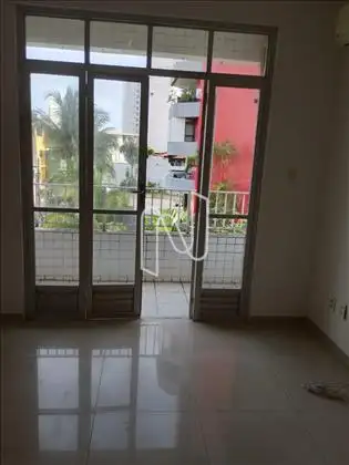 Suíte com Varanda
