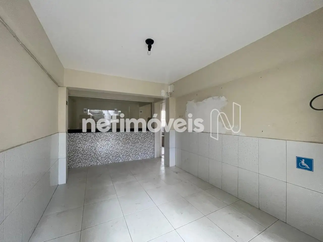 SALA 01