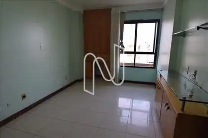 Quarto 4
