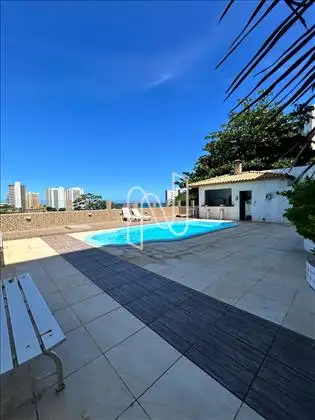 Área da piscina