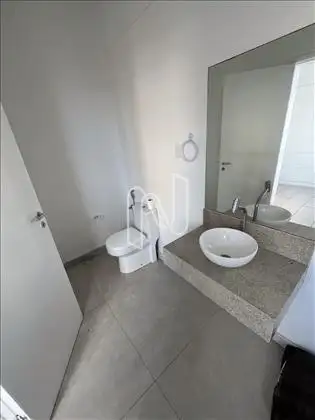Banheiros das salas   