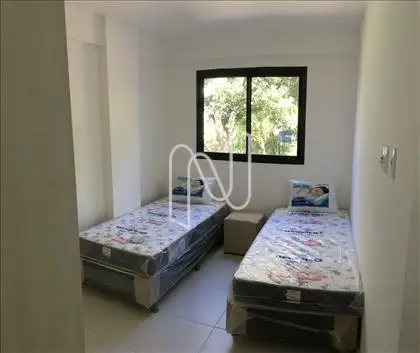 Quarto  com duas camas de solteiro