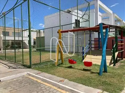 Playground e Quadra de esporte
