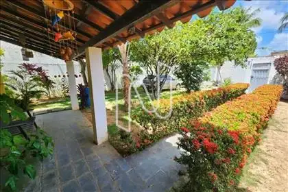  Entrada