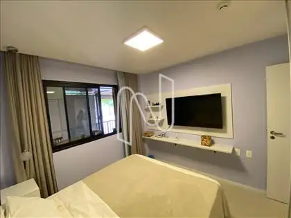 Quarto mobiliado 