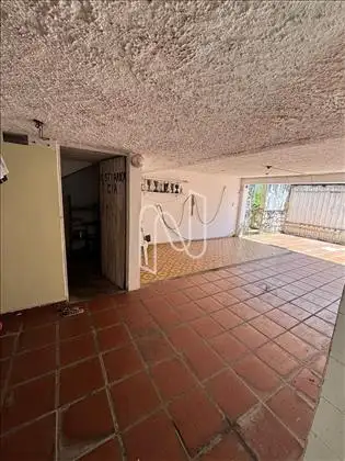  Garagem