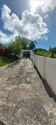   Acesso a garagem