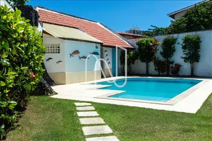  Piscina
