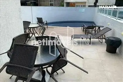  Piscina 