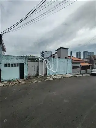  Frente do terreno - local