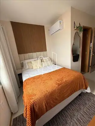  Quarto Confortável com Iluminação Natural