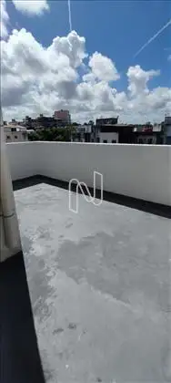 2 pavimento: Área descoberta