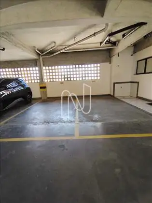  DUAS VAGAS DE GARAGEM SOLTAS  