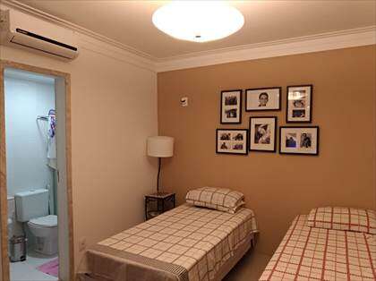 SUITE 02