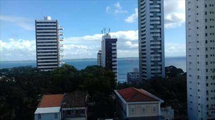 VISTA DA SALA E 2 QUARTOS