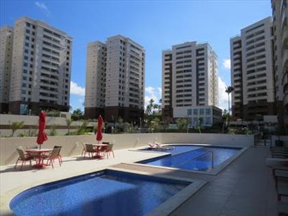 PISCINA ADULTO E INFANTIL