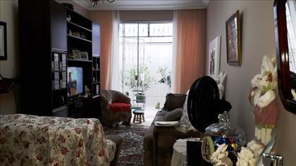 outra vista sala de estar