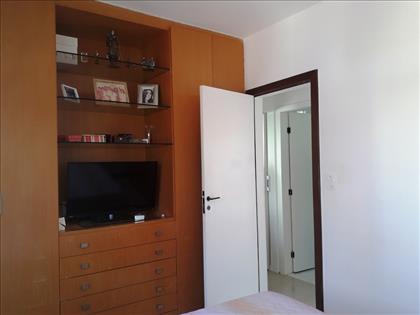 quarto casal vista armario
